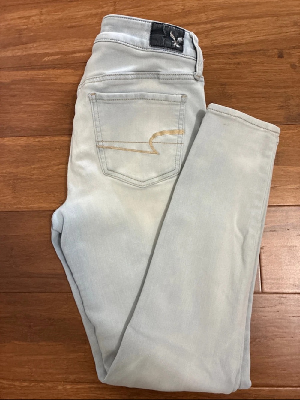 American Eagle Outfitters Light Gray Women’s Skinny Jeans